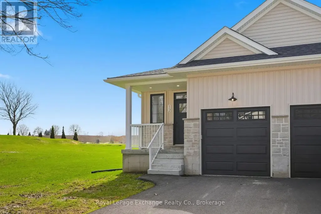 12 Janet Street S, South Bruce
